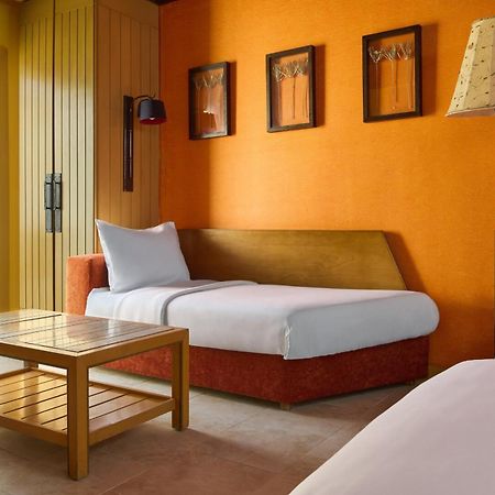 Retac Qunay Dahab Resort & Spa Bagian luar foto A room at the hotel