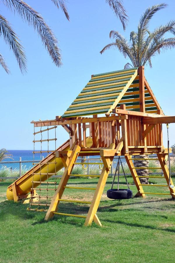Retac Qunay Dahab Resort & Spa Bagian luar foto A playhouse