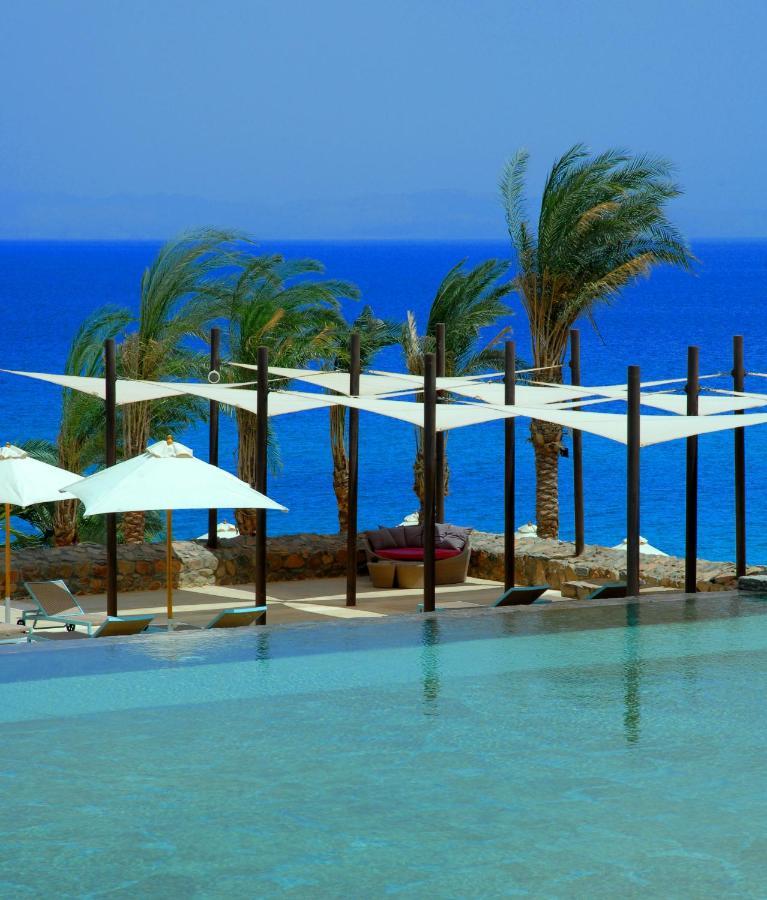 Retac Qunay Dahab Resort & Spa Bagian luar foto The beach at the resort